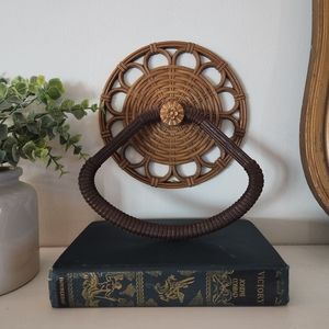 Vintage 1978 HOMCO Faux Wicker Rattan Towel Holder ( 1 of 2 for sale )